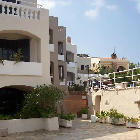 Bay מלון דירות